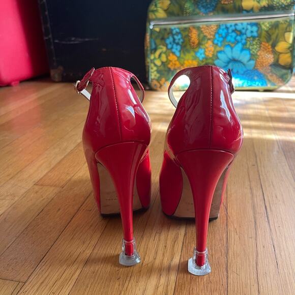 Brian Atwood Red Patent Leather Six Inch Pumps - Picture 5 of 12